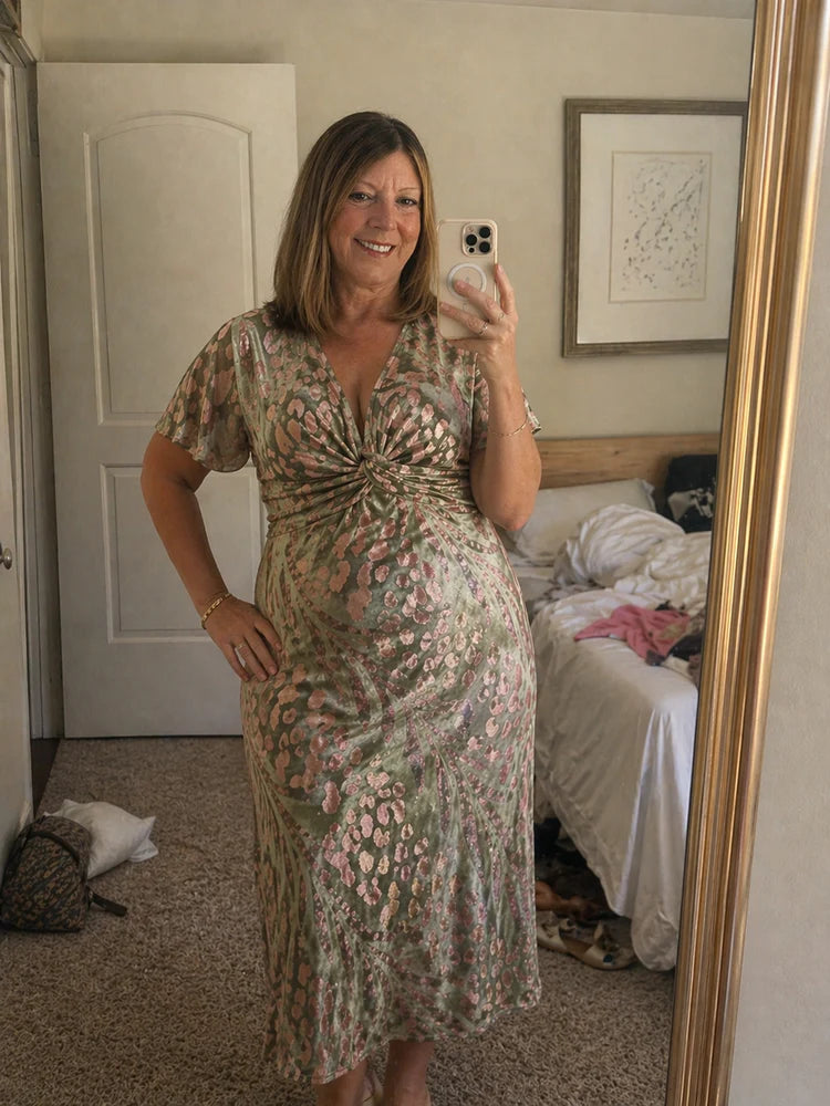 <p>+3,421 women have found their favourite piece</p>