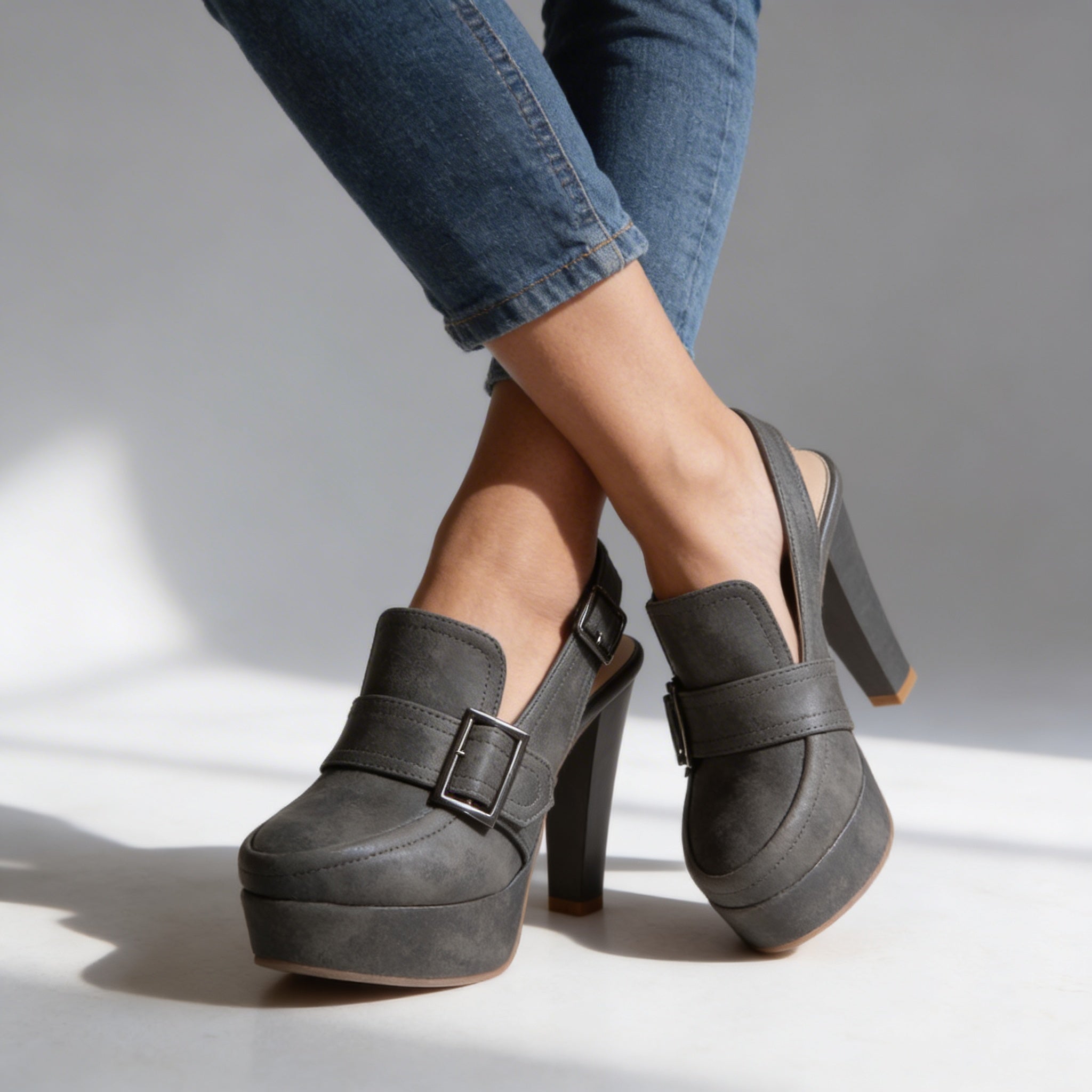 Gray / 12.5